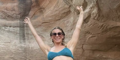 at-38,-leann-rimes'-abs-are-out-of-this-world-while-rocking-a-sparkly-teal-bikini-in-a-new-…