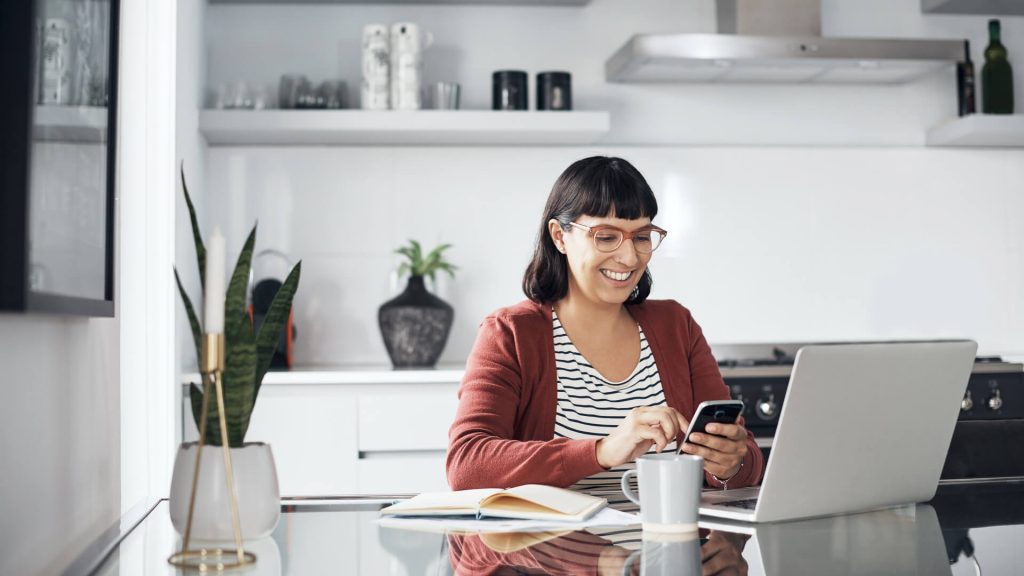 how-to-protect-your-financial-information-from-'data-hungry'-apps-you-use-for-social-…