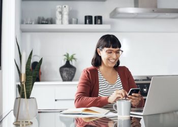 how-to-protect-your-financial-information-from-'data-hungry'-apps-you-use-for-social-…