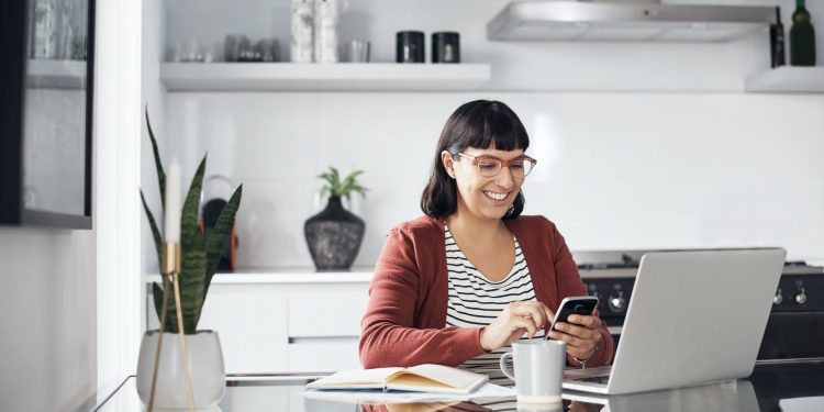 how-to-protect-your-financial-information-from-'data-hungry'-apps-you-use-for-social-…