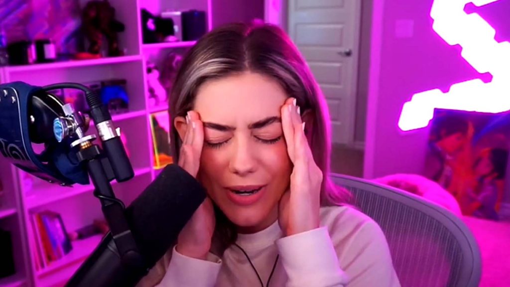 twitch-star-lululovely-describes-how-she-fell-for-insane-$5,000-banking-scam-–-dexerto