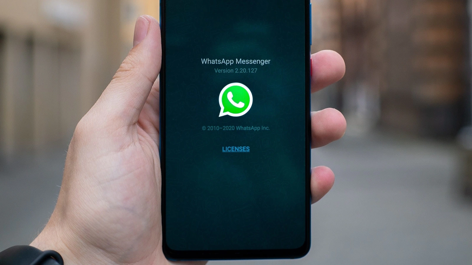 are-you-using-this-version-of-whatsapp?-it-is-dangerous,-delete-app-now;-check-full-list-|-ht-tech