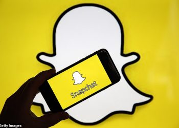 netflix-and-snapchat-are-experiencing-outages-in-australia-|-daily-mail-online