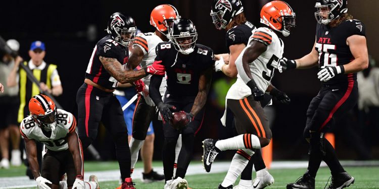 twitter-erupts-after-kyle-pitts-long-reception-in-first-nfl-action-–-atlanta-falcons
