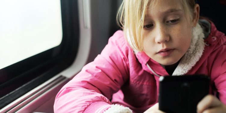 nearly-85pc-of-pre-teens-using-social-media-apps-despite-age-restrictions-–-independent.ie