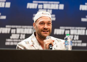 tyson-fury-speaks-out-in-passionate-defence-of-youtube-boxers-and-wants-to-fight-mike-…