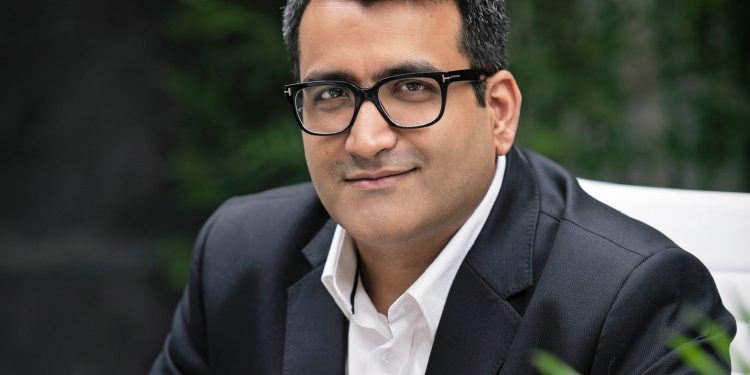 kartik-anand-a-leader-who-is-successful-in-living-his-dream-–-now-entertainment-magazine