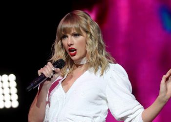 a-club-night-where-nothing-but-taylor-swift-songs-play-all-night-long-is-returning-to-london