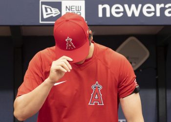 hilarious-linkedin-mistake-makes-it-look-like-la-angels-are-desperate-–-halo-hangout