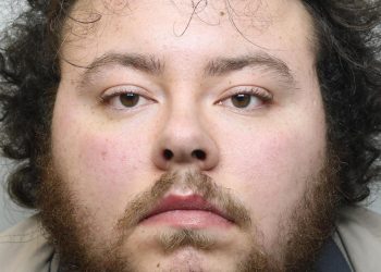 leeds-stalker-sent-snapchat-messages-threatening-to-rape-schoolgirl-and-post-images-of-…