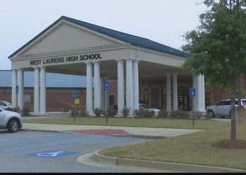 laurens-county-sheriff's-office-investigating-threat-written-on-bathroom-wall-|-13wmaz.com