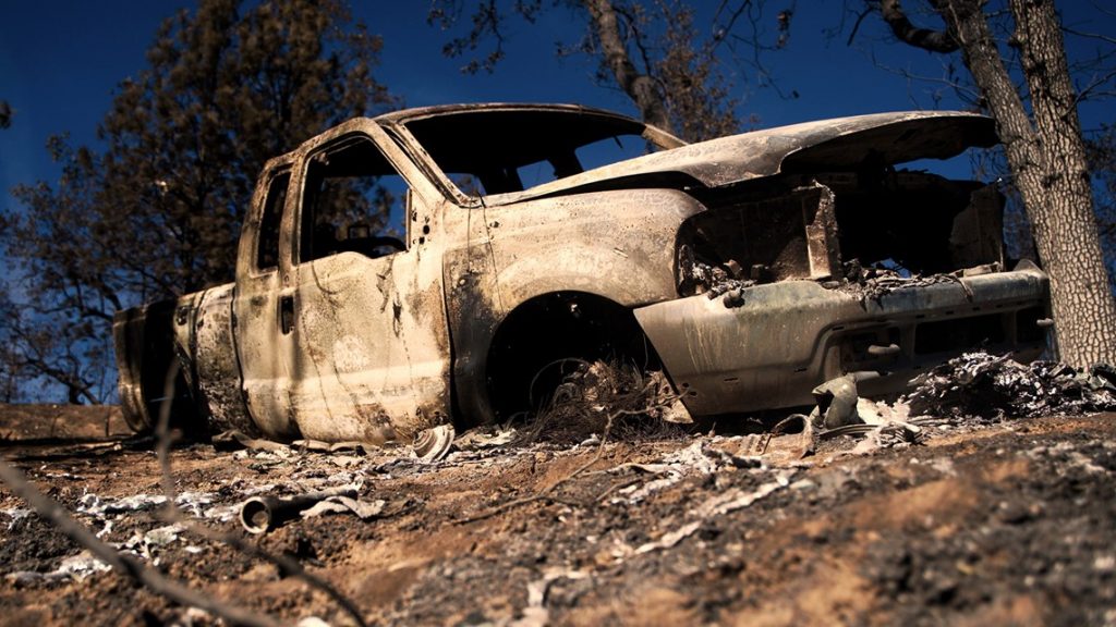 pg&e-ceo-blocks-fire-victim-on-twitter-|-abc10.com