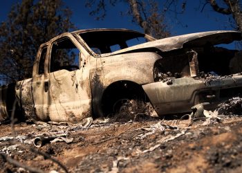 pg&e-ceo-blocks-fire-victim-on-twitter-|-abc10.com