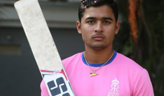 ipl-2021:-riyan-parag-shares-mother's-whatsapp-text-after-getting-trolled-for-his-…