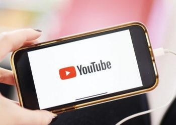 youtube-ceo-wojcicki-on-reinstating-trump:-we'll-evaluate-–-video-–-bnn