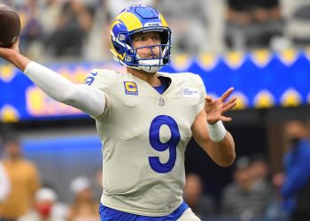 nfl-roundup:-rams-make-statement-vs.-bucs;-ravens'-justin-tucker-sets-new-record-–-cbs8