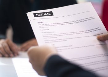should-you-put-your-covid-vaccination-status-on-job-applications?-|-wfaa.com