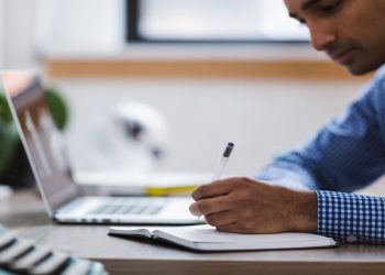 how-to-provide-better-working-conditions-for-hispanics?-linkedin-tips-|-al-dia-news