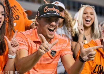 twitter-reacts-to-osu's-baylor-win,-2011-cowboys-reunion-|-pistols-firing