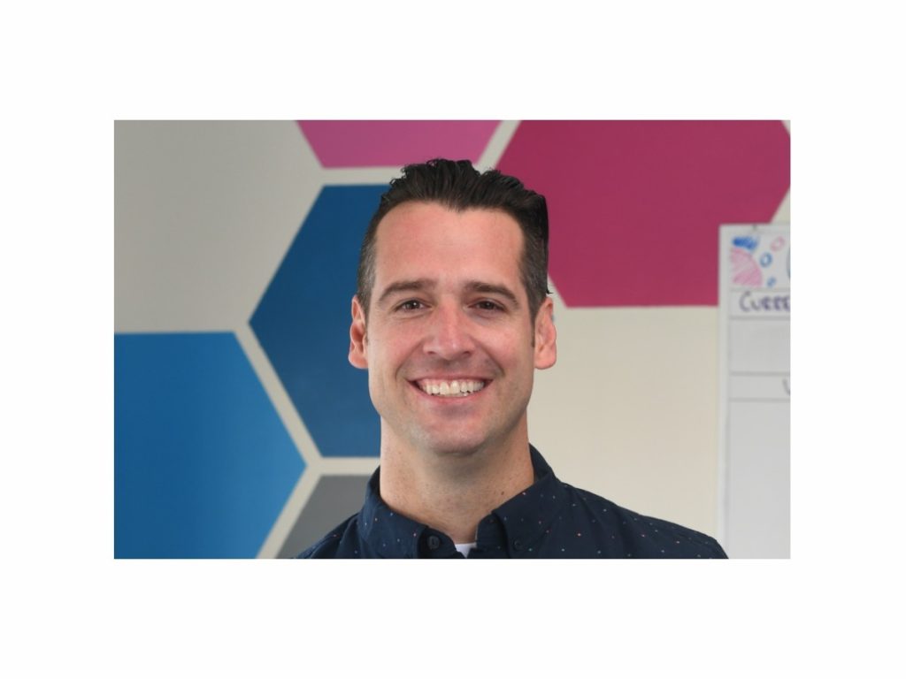 5-reasons-to-share-company-content-on-personal-linkedin-pages-|-adrian-dayton-–-jdsupra