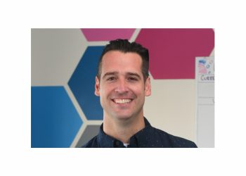 5-reasons-to-share-company-content-on-personal-linkedin-pages-|-adrian-dayton-–-jdsupra