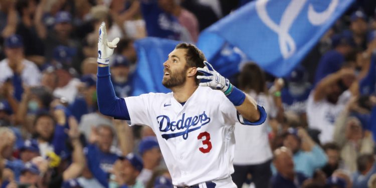 twitter-reacts-to-chris-taylor's-walk-off-home-run-in-dodgers-cardinals-nl-wild-card-game-…