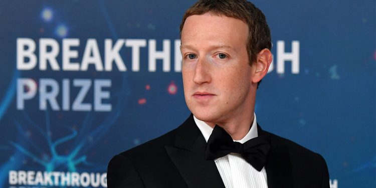 sorry-for-the-disruption:-mark-zuckerberg-apologises-for-facebook,-instagram,-whatsapp-…-–-firstpost