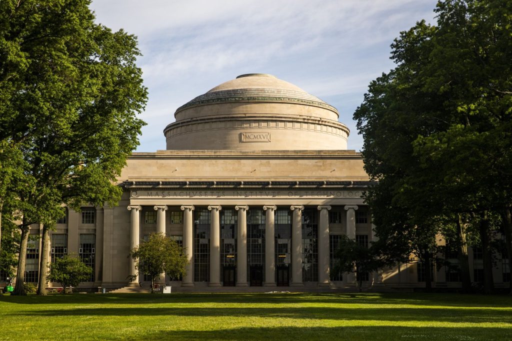 a-university-of-chicago-professor-saw-his-mit-lecture-canceled-he-blames-a-twitter-'outrage-mob.'