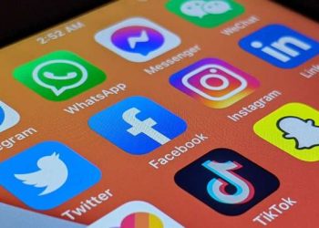 facebook,-instagram,-whatsapp-down-again-for-hours;-services-now-restored-–-indiatv-news