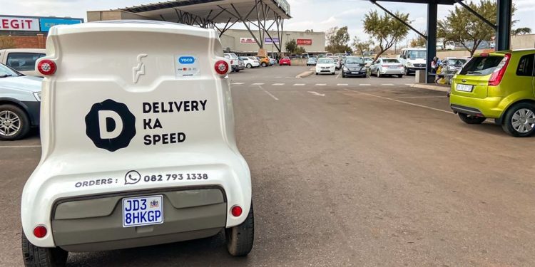 this-township-delivery-service-uses-whatsapp-and-electric-scooters-for-fast-food-drop-offs