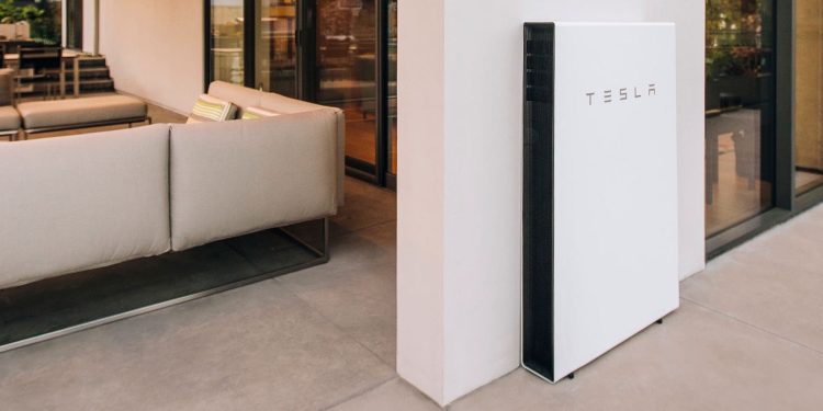 australian-couple's-uplifting-story-with-tesla-virtual-power-plant-|-cleantechnica
