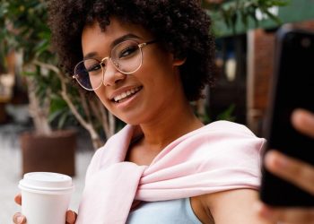 how-to-brand-yourself-as-the-go-to-local-agent-on-instagram-–-inman