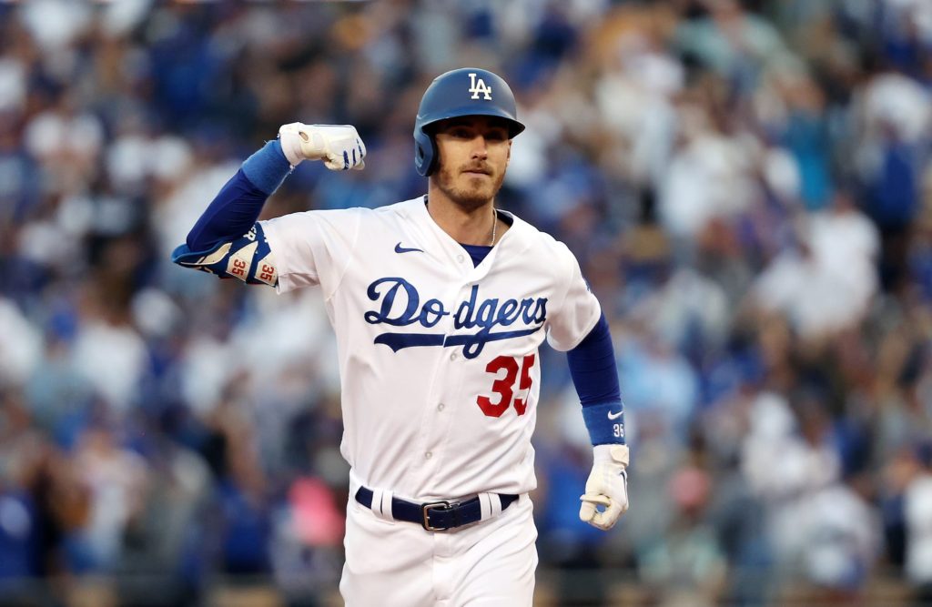 mlb-twitter-goes-nuts-when-dodgers-come-from-behind-to-steal-game-3-from-the-braves