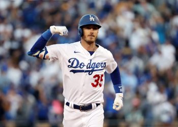 mlb-twitter-goes-nuts-when-dodgers-come-from-behind-to-steal-game-3-from-the-braves