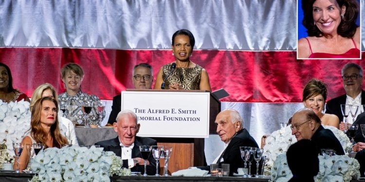 condoleezza-rice,-political-bigwigs-gather-at-al-smith-foundation-dinner