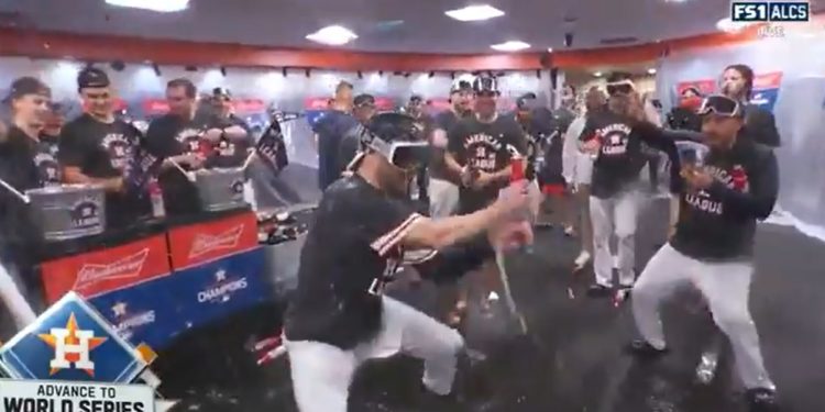 chas-mccormick,-jose-siri-have-dance-party-after-astros-clinch-–-larry-brown-sports