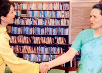 punjab:-aroosa-alam-photos-tumble-out-in-twitter-war-of-advisers-|-chandigarh-news-–-times-of-india
