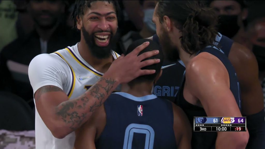 anthony-davis-with-the-big-block-on-de'anthony-melton-–-youtube