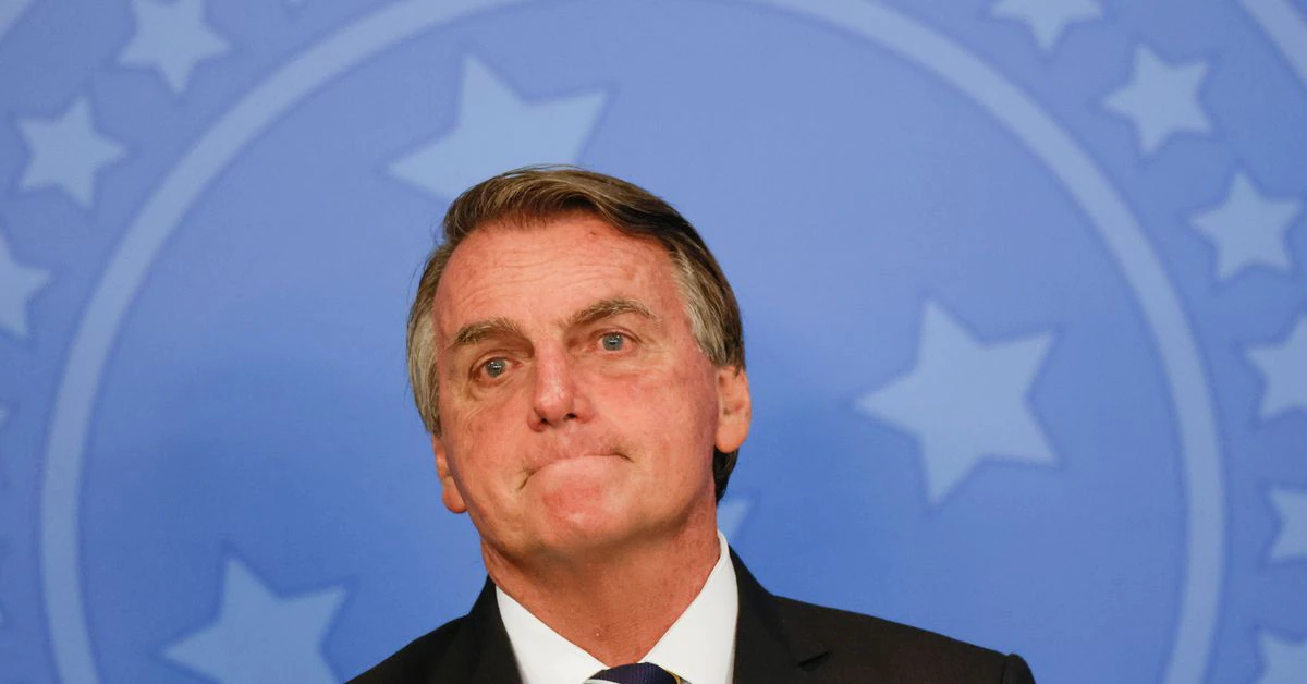 facebook,-youtube-take-down-bolsonaro-video-over-false-vaccine-claim-|-reuters