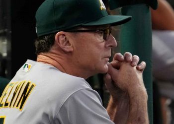 mlb-twitter-reacts-to-bob-melvin-joining-padres-in-shocking-move-|-rsn-–-nbc-sports
