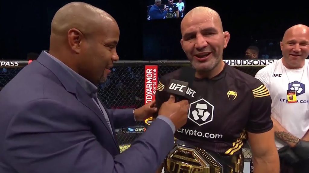 ufc-267:-glover-teixeira-octagon-interview-|-new-ufc-light-heavyweight-champion-–-youtube