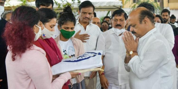 last-rites-of-actor-puneeth-rajkumar-performed-in-bengaluru-–-deccan-chronicle