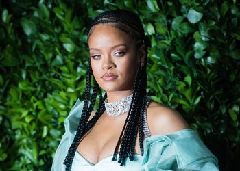 rihanna-2021-halloween-costume-gunna-instagram-–-buzzfeed