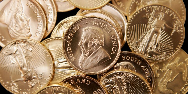 gold-slips-as-robust-dollar-saps-appeal-–-cnbc