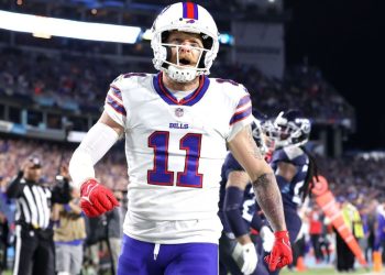 buffalo-bills'-cole-beasley-says-deactivating-his-twitter-account-was-a-'weight-lifted'-–-espn
