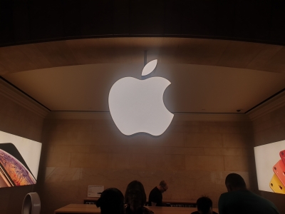 apple-ios-privacy-changes-cost-social-media-firms-nearly-$10bn-–-lokmat-news-english