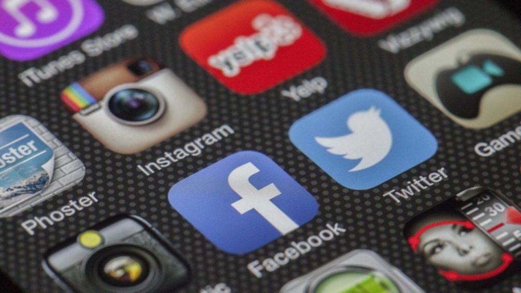 wa-teacher-deregistered-after-messaging-female-students-while-concealing-identity-|-the-…