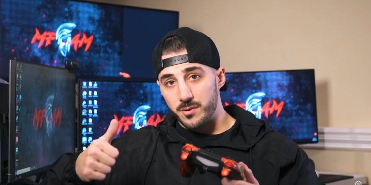 nickmercs-takes-a-surprisingly-calm-approach-to-critical-fans-on-twitch-–-essentiallysports
