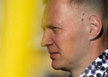 'on-edge-all-the-time:'-children's-mental-health-nearing-'crisis'-in-alberta's-fourth-wave,-doctors-say