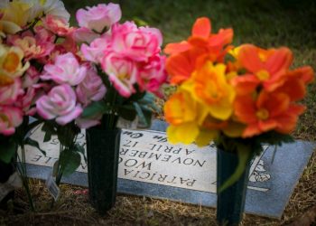join-us-thursday-for-a-facebook-live-conversation-on-domestic-violence-–-cincinnati-enquirer